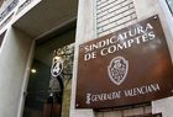 La Sindicatura de Comptes advierte a 408 ayuntamientos que deben rendir cuentas