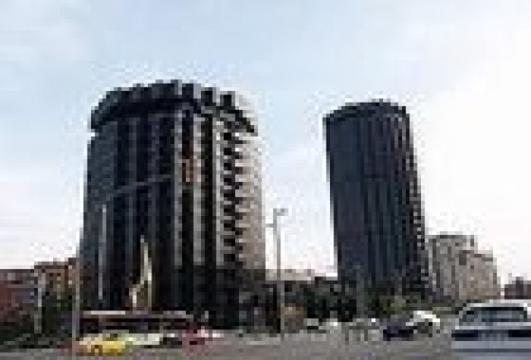S&P rebaja la nota de solvencia de once bancos españoles
