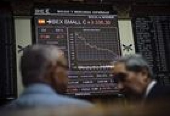 Las empresas del Ibex 35 redujeron sus plantillas un 0,6% hasta junio
