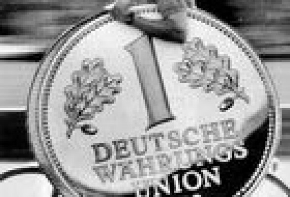 DEUDA ALEMANA <br />Economistas alemanes advierten contra una escalada de la crisis de la deuda germana
