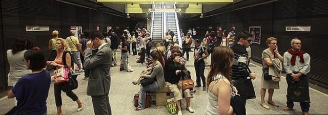 Metro: atención a los horarios de la huelga de este lunes