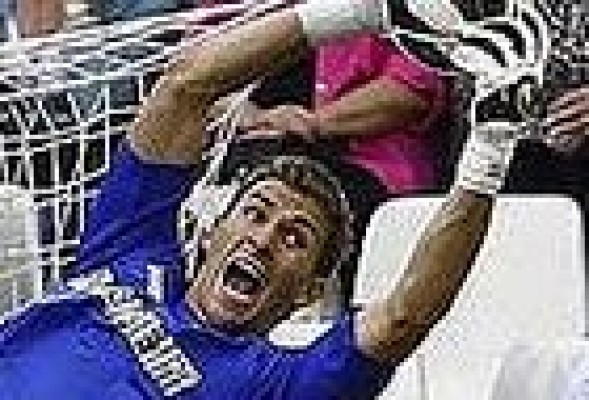 Diego Alves y Guaita se juegan la titularidad y a quien se vende 