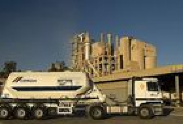 Cemex paralizará la histórica cementera de Buñol y deja en el aire cerca de 150 empleos