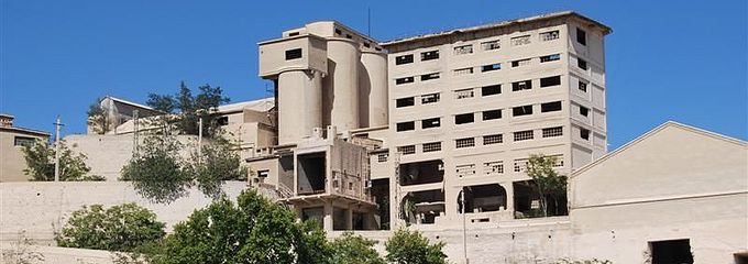 Cemex hiere de muerte a un símbolo de la Valencia industrial