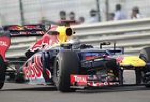 Entrenamientos libres en India: Vettel domina en India y Alonso es tercero