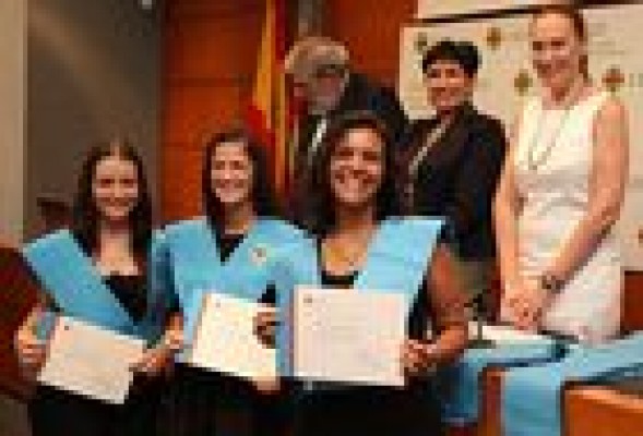 Las escuelas de negocios inician la fusión de sus MBA para crecer en competitividad