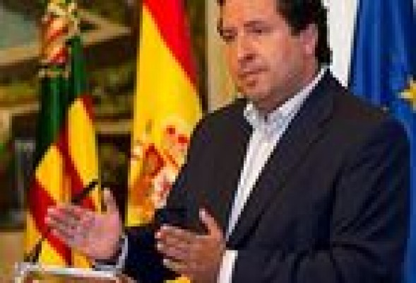 La Diputación de Castellón insta a los diputados nacionales de PP y PSOE a votar contra la tasa del gas