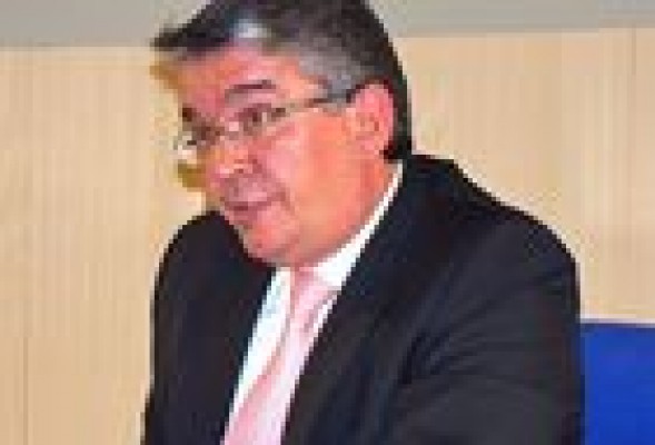El Consell pagará entre hoy y mañana 114 millones a farmacias y 30 a bienestar social, incluida dependencia