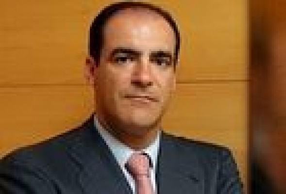 Pablo Serratosa ordena su negocio inmobiliario