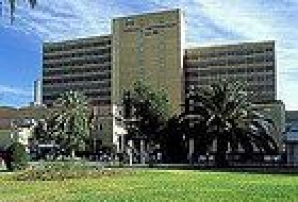Sanidad trasladará a 180 trabajadores a la antigua Fe