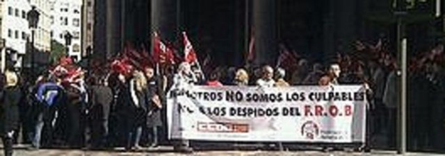 Los sindicatos convocan una huelga en el Banco de Valencia