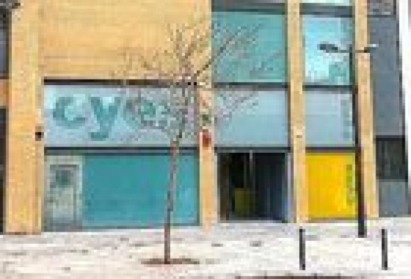 Cyes ejecuta su primera obra en Argelia