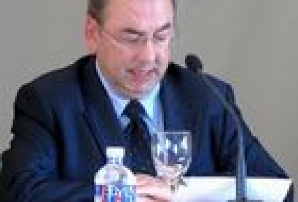 Rosado afirma que el Consell y los farmacéuticos están 