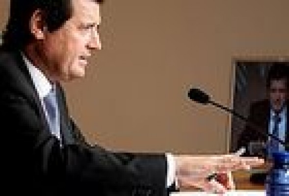 El Consell presenta un plan para reasignar empleados públicos dentro de la Generalitat