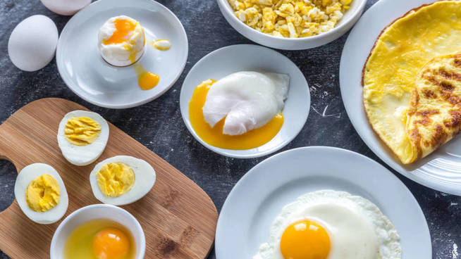 Un estudio evidencia que comer un huevo al día no provoca efectos negativos en la salud ni reduce la supervivencia