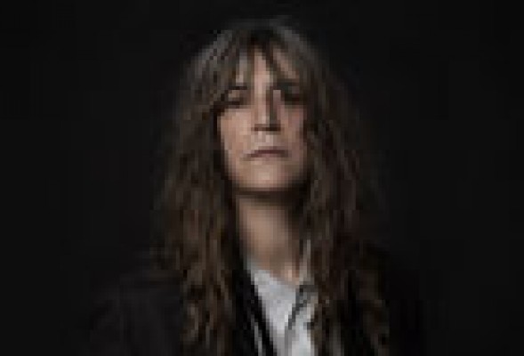Patti Smith en Valencia: Cambio de sala, del Polideportivo del Cabanyal a la Sala Noise