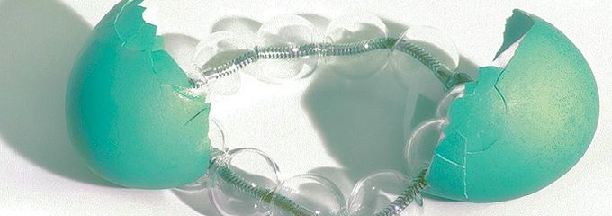 Jóvenes diseñadores presentan sus creaciones en la exposición 