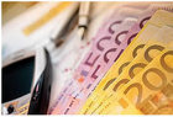 Los directivos del 'banco malo' cobrarán un tope de 500.000 euros por las limitaciones a la banca nacionalizada