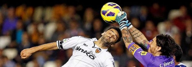La contracrónica del Valencia - Espanyol: Teléfono rojo: a qué juega el Valencia