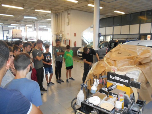 La Fundación Bankia premia un proyecto alicantino para ahorrar agua en la automoción
