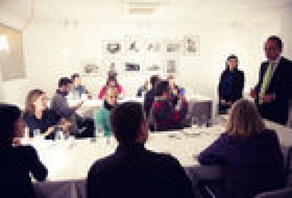 Restaurante Askua: El producto <em>premium</em> viaja al centro de la mesa a través de las redes sociales