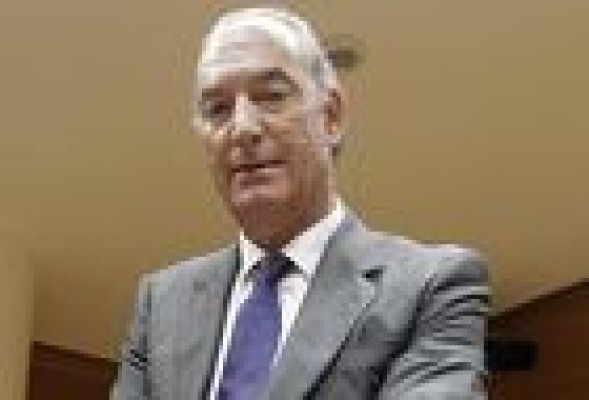 <strong>Iturriaga cita a los dirigentes empresariales para hacer <em>lobby</em> por Banco de Valencia</strong>