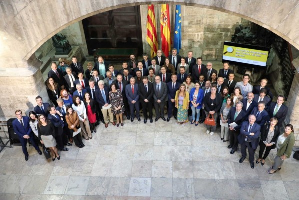 Más de 50 empresas valencianas se comprometen con la ética y el buen gobierno
