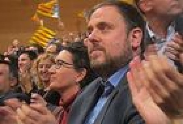 Euforia y gritos de 'independencia' en la sede de ERC tras colocarse como segunda fuerza