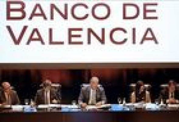 Iturriaga traslada a los dirigentes empresariales que la venta de Banco de Valencia es inminente