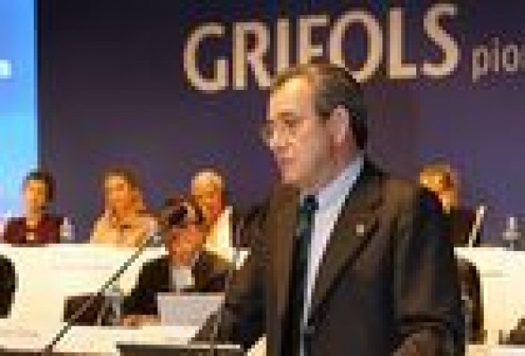 Grifols desdoblará sus acciones en dos ante su triunfante marcha alcista en bolsa