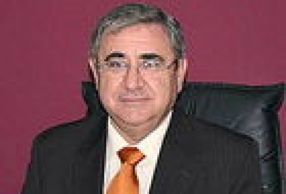 CSI·F denuncia que Hacienda descuenta una parte del sueldo a todos los docentes de baja 