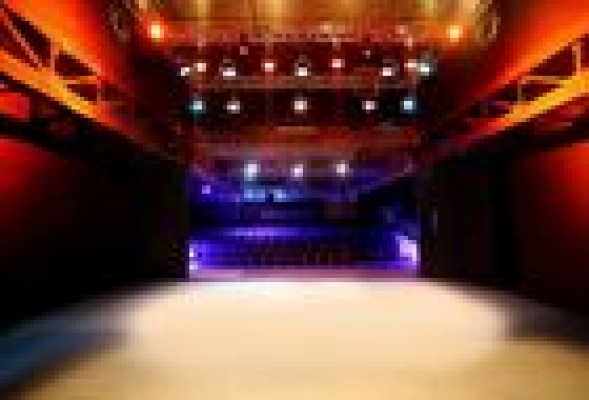 Teatros de Valencia contra la crisis