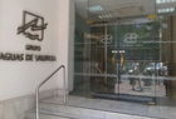 Una de cal y otra de arena en la guerra judicial entre Agbar y Aguas de Valencia