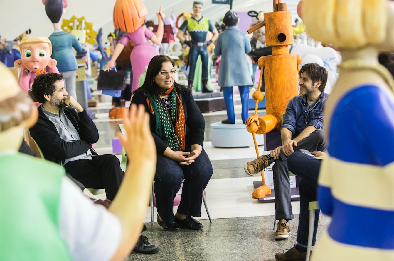 
Cónclave en el museo: conversación a cinco sobre la emoción y el futuro de las Fallas
