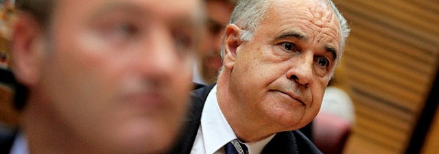 El PSPV apunta a la corrupción como una de las causas de la 