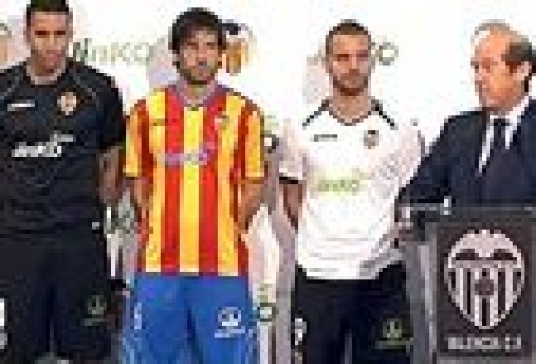 Jinko Solar, patrocinador del Valencia CF, se dispara en Wall Street tras recibir mil millones