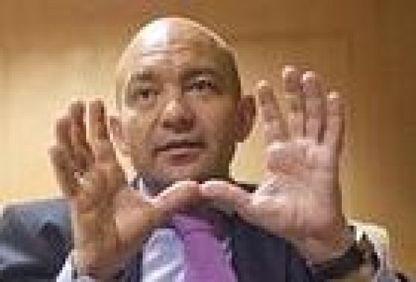 El gobierno confía en el turismo y la exportación para la recuperación en 2013