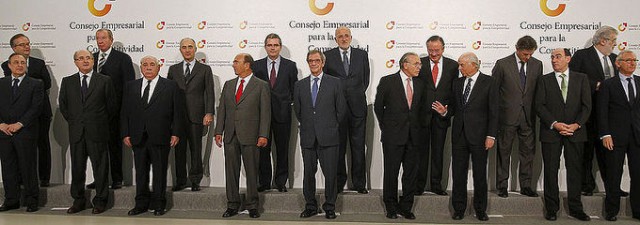 Las grandes empresas españolas, agotadas de las peticiones de financiación del sector público