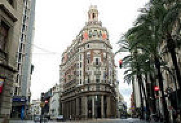 Banco de Valencia traspasará a la Sareb activos y créditos por 1.836 millones