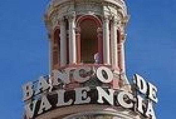 De Guindos: con Banco de Valencia 