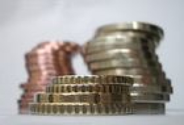 <strong>SUELDOS </strong><br />El Ejecutivo fija el salario mínimo para el próximo año en 645,30 euros mensuales