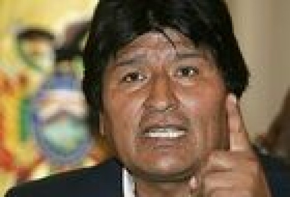 Bolivia expropia cuatro filiales de Iberdrola