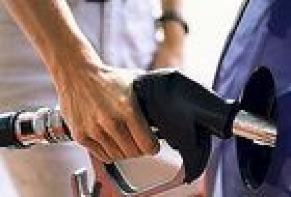 Los mayores impuestos a los biocarburantes elevarán los precios de la gasolina y el gasóleo