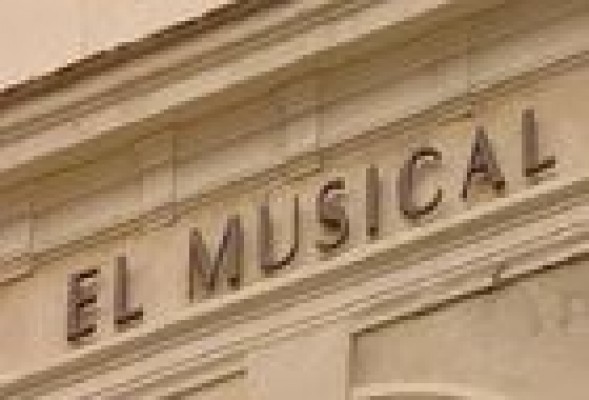 Una empresa de José Luis Moreno se perfila como nueva gestora del Teatro El Musical
