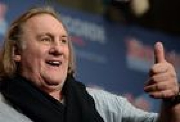 FISCALIDAD <br /><strong>Putin concede la nacionalidad rusa al actor francés Gerard Depardieu</strong>