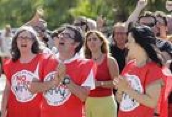 RTVV hace efectiva la salida de otra treintena de trabajadores del ente