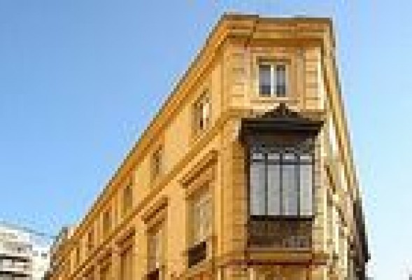  La CEV deja su presupuesto en la mitad y empieza a desengancharse del dinero público