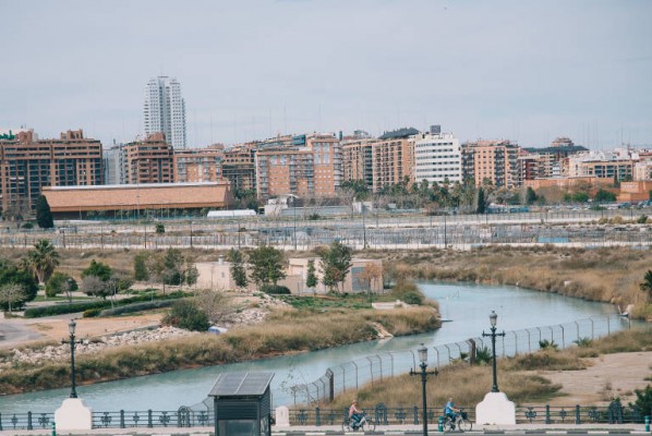 Ribó anuncia el inicio de las obras del Parque de Nazaret 
