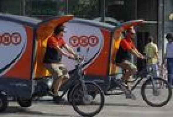 RENUNCIA<br /><strong>UPS retira su oferta por TNT Express y hunde su valor en bolsa</strong>