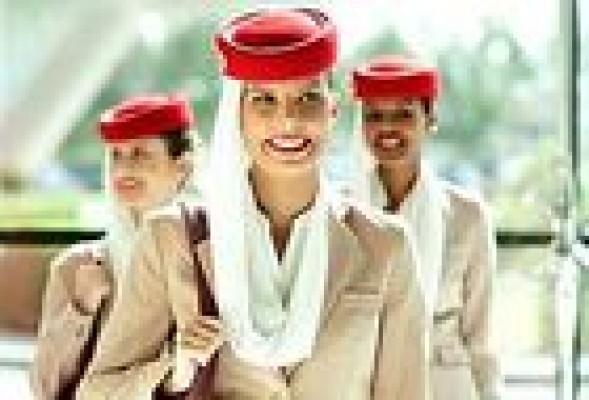Cómo conseguir empleo de azafata en Emirates